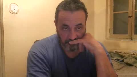 Snapshot of karlpal chatting on January 20, 5:59 am karlpal online show from January 20, 5:59 am