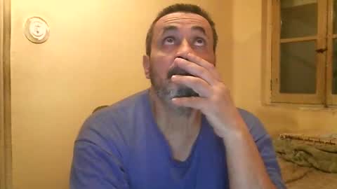 Snapshot of karlpal chatting on January 21, 7:04 am karlpal online show from January 21, 7:04 am