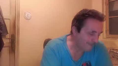 Snapshot of karlpal chatting on October 19, 4:46 am karlpal online show from October 19, 4:46 am