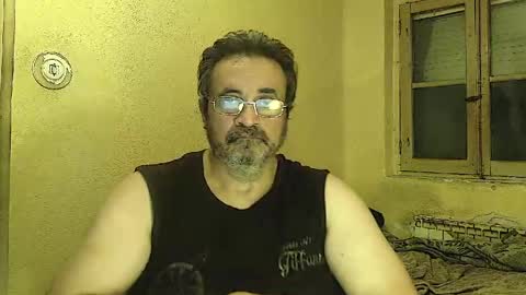 Snapshot of karlpal chatting on April 26, 8:17 pm karlpal online show from April 26, 8:17 pm