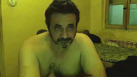 Snapshot of karlpal chatting on April 27, 6:06 pm karlpal online show from April 27, 6:06 pm