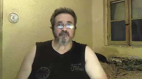 Snapshot of karlpal chatting on May 3, 7:42 pm karlpal online show from May 3, 7:42 pm