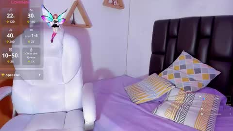 Snapshot of karol_bustamante chatting on October 24, 8:49 pm Karol online show from October 24, 8:49 pm