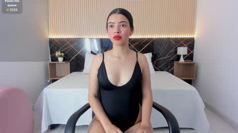 Snapshot of karol_cortes chatting on October 16, 7:26 pm karol_cortes online show from October 16, 7:26 pm