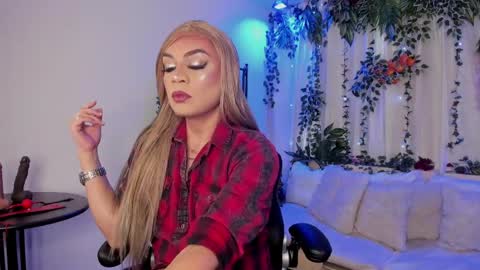  karol  online show from April 13, 12:54 pm