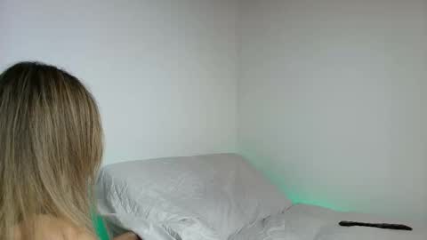 karol_goode online show from November 14, 9:02 pm