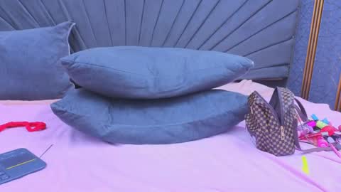 Karol online show from April 30, 4:35 pm