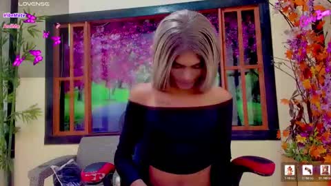 karol Vanessa   online show from March 25, 11:16 am