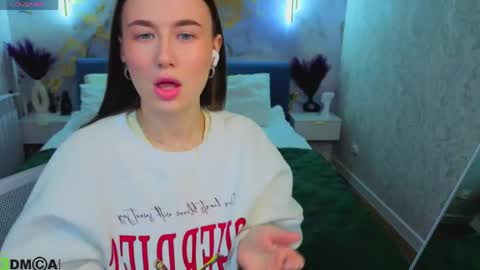 Karolina online show from April 25, 1:41 am