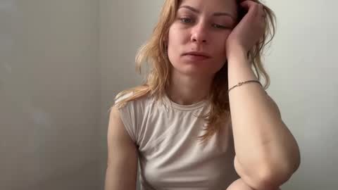 karoline121 online show from February 18, 10:33 am