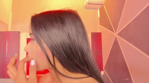 Karol online show from March 30, 2:29 pm