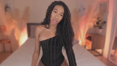 Kary Moon online show from March 19, 9:19 pm