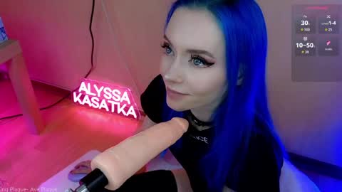 ALYSSA                online show from April 21, 4:01 pm