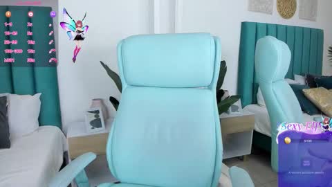 kaseythompson online show from January 14, 4:40 am