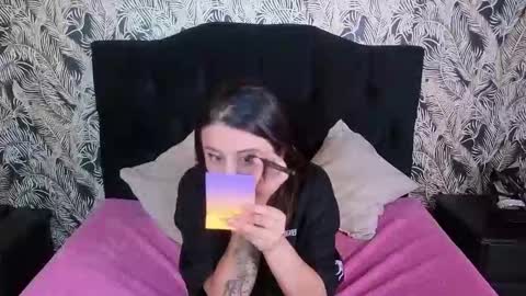 kassandra james online show from March 2, 1:07 pm