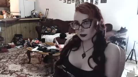 kassandraspeaks6 online show from March 6, 7:49 am