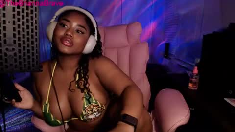 Snapshot of kat2025 chatting on July 7, 6:47 am BriannaBrave online show from July 7, 6:47 am