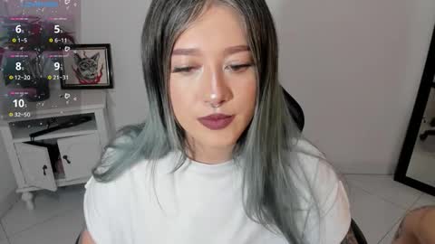 Alicia online show from November 28, 9:28 pm