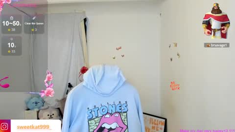 Snapshot of kat_ly_chan chatting on February 19, 6:43 pm Kat       online show from February 19, 6:43 pm