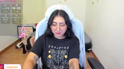 Snapshot of kat_ly_chan chatting on October 12, 3:49 am Kat       online show from October 12, 3:49 am