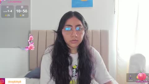 Snapshot of kat_ly_chan chatting on October 27, 8:57 pm Kat       online show from October 27, 8:57 pm