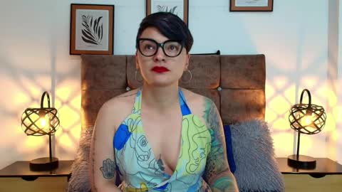 Snapshot of kat_paradisse chatting on April 29, 5:30 pm kat paradisse online show from April 29, 5:30 pm