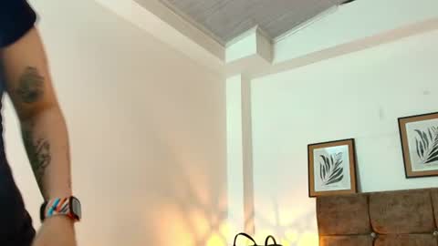 Snapshot of kat_paradisse chatting on July 11, 11:57 am kat paradisse online show from July 11, 11:57 am