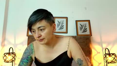 Snapshot of kat_paradisse chatting on July 21, 11:56 am kat paradisse online show from July 21, 11:56 am
