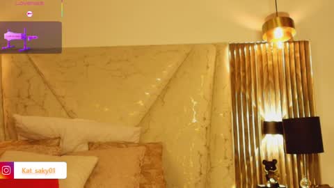 Saky online show from April 17, 11:52 pm