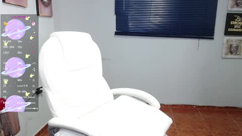 Snapshot of kataley4 chatting on December 2, 7:03 am kataley4 online show from December 2, 7:03 am