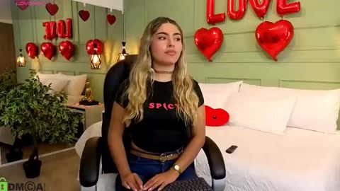 Kat online show from February 13, 11:50 am