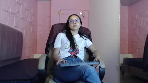 Katalina online show from March 29, 8:09 pm