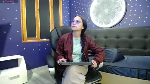 Snapshot of katalina07 chatting on June 21, 3:14 pm Katalina online show from June 21, 3:14 pm