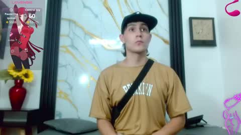 Snapshot of katalina_hot2 chatting on May 1, 9:41 pm Katalella hot2 online show from May 1, 9:41 pm