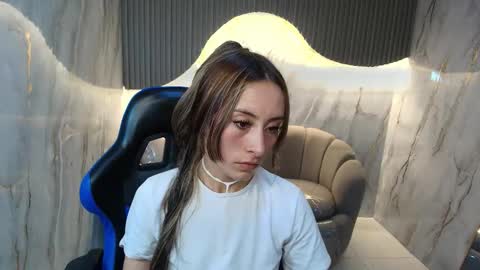 Katalina  online show from March 17, 8:34 pm