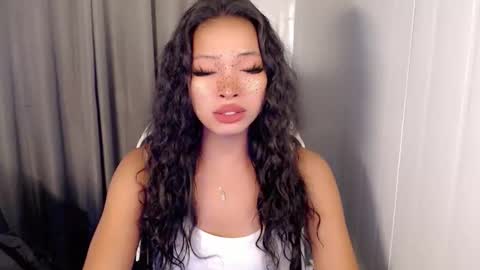 Snapshot of katalina_rouge chatting on April 21, 5:03 am IVY JANE online show from April 21, 5:03 am