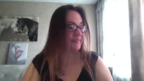 katarios online show from October 17, 10:51 am