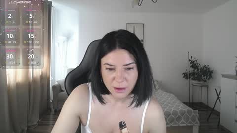 kate124680 online show from February 5, 10:08 am