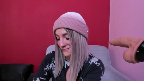 Snapshot of kate_bunny_ chatting on April 29, 5:30 pm Kate online show from April 29, 5:30 pm