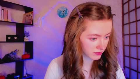 Snapshot of kate_cuddle chatting on December 25, 2:25 am Kate online show from December 25, 2:25 am