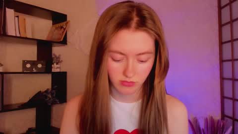 Snapshot of kate_cuddle chatting on January 16, 5:11 am Kate online show from January 16, 5:11 am