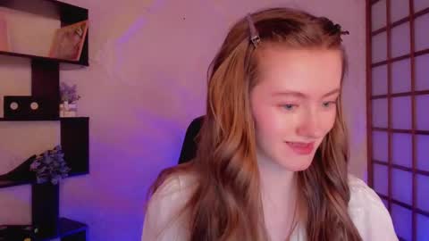 Snapshot of kate_cuddle chatting on January 21, 8:19 am Kate online show from January 21, 8:19 am