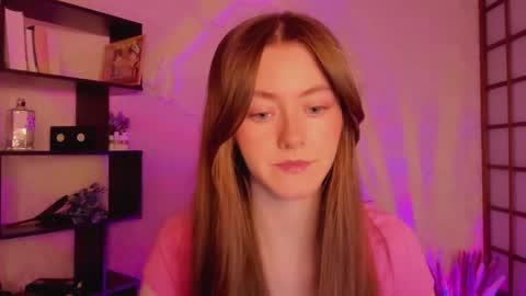 Snapshot of kate_cuddle chatting on January 31, 2:26 am Kate online show from January 31, 2:26 am
