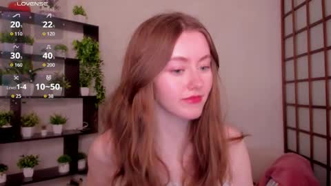 Kate online show from April 8, 2:33 am