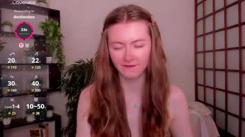 Snapshot of kate_cuddle chatting on June 17, 2:14 am Kate online show from June 17, 2:14 am