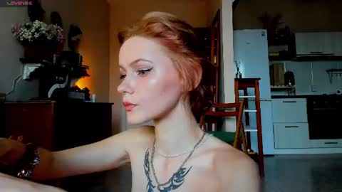 Snapshot of kate_mikki chatting on July 28, 12:48 pm kate_mikki online show from July 28, 12:48 pm
