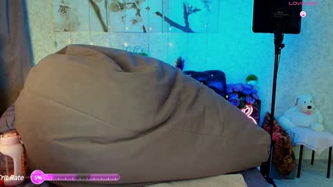 Kate online show from December 14, 4:01 am