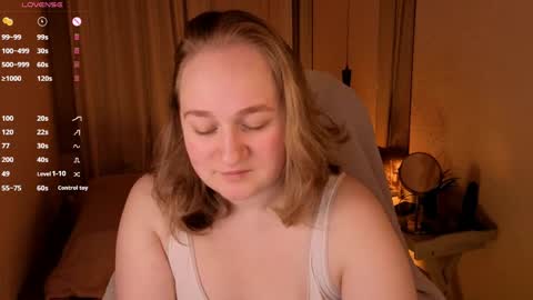 Snapshot of kate_rest chatting on April 26, 2:59 pm Kate Follow me dear online show from April 26, 2:59 pm
