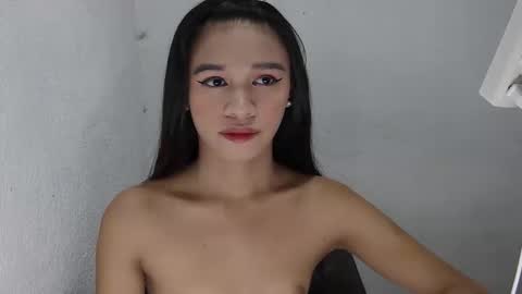 Kate online show from April 12, 6:13 pm