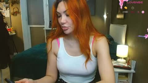 Therapist online show from May 17, 8:05 pm